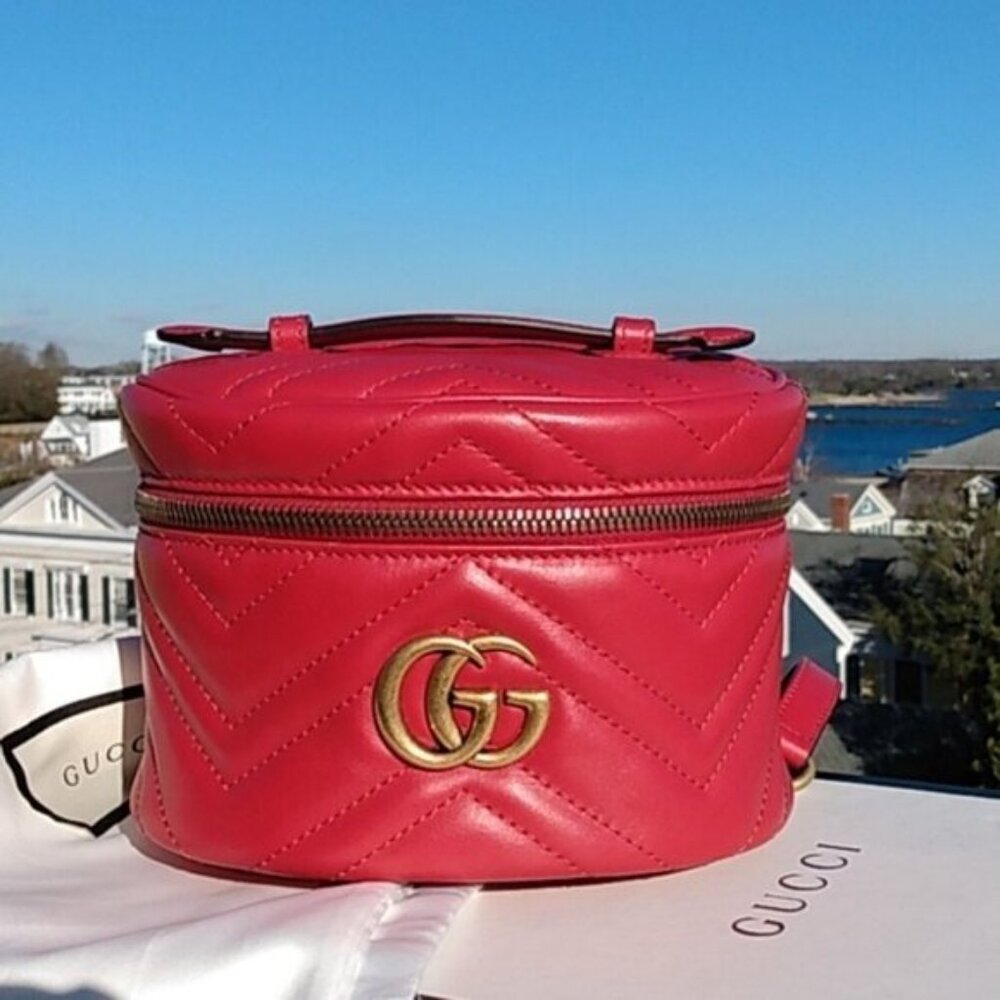 New,  Gucci, Matelassé Marmont Quilted Calf Leather Mini Backpack - Picture 3 of 16